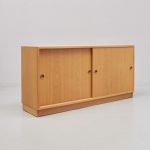 555705 Sideboard